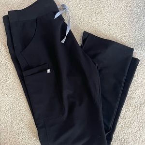 BRAND NEW Fig scrub pants